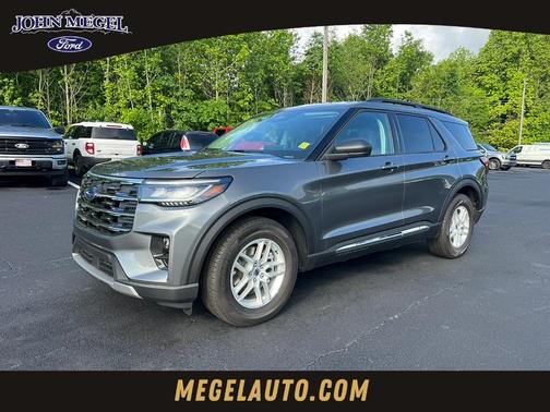2025 Ford Explorer Active