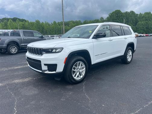 2022 Jeep Grand Cherokee L Laredo