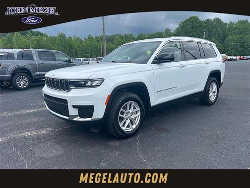 2022 Jeep Grand Cherokee L Laredo