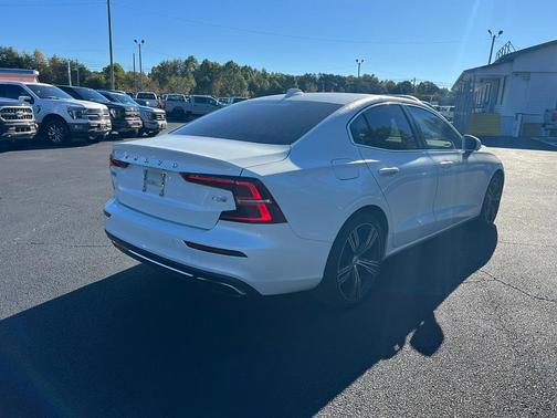 2020 Volvo S60 T5