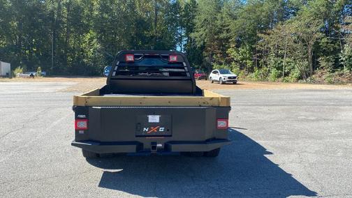 Avalanche 2026 Ford F-350 XLT