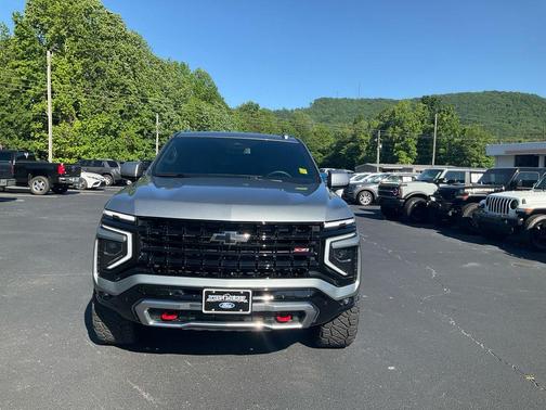 Sterling Gray Metallic 2025 Chevrolet Tahoe Z71