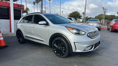2019 Kia Niro s Touring