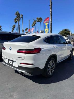 2019 BMW X4 xDrive30i