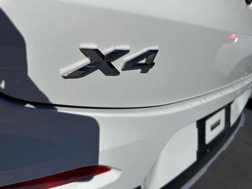 2019 BMW X4 xDrive30i