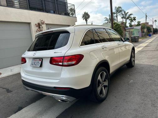 2018 Mercedes-Benz GLC 300 4MATIC