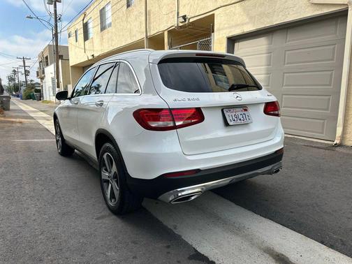 2018 Mercedes-Benz GLC 300 4MATIC