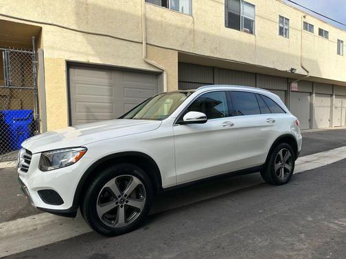 2018 Mercedes-Benz GLC 300 4MATIC