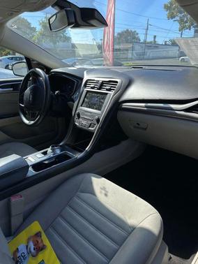 2019 Ford Fusion Hybrid SE
