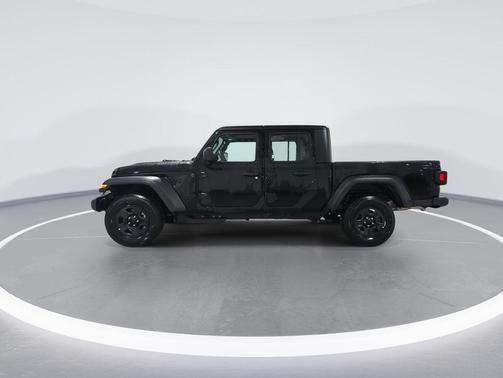 Black Clearcoat 2026 Jeep Gladiator Sport
