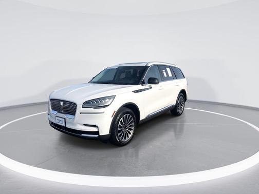 2023 Lincoln Aviator Standard AWD
