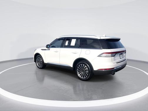 2023 Lincoln Aviator Standard AWD