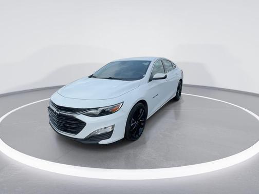 Summit White 2024 Chevrolet Malibu 1LT