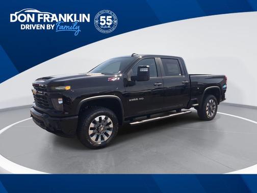 Black 2026 Chevrolet Silverado 2500 Custom