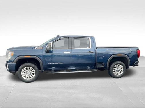 Pacific Blue Metallic 2022 GMC Sierra 2500 Denali