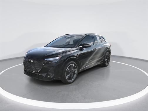 2024 Audi Q4 e-tron Premium Plus 55 quattro