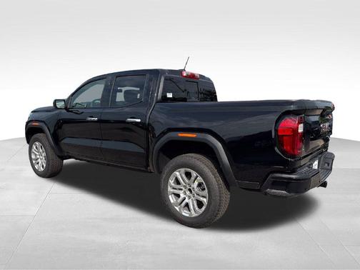 Onyx Black 2026 GMC Canyon Denali