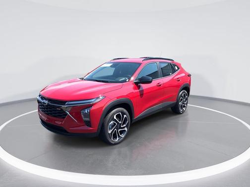 Apex Red 2026 Chevrolet Trax FWD 2RS