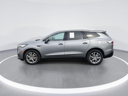 2023 Buick Enclave Essence AWD