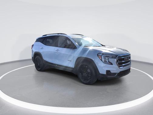 2023 GMC Terrain AWD AT4