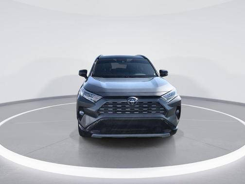 2020 Toyota RAV4 Hybrid SE