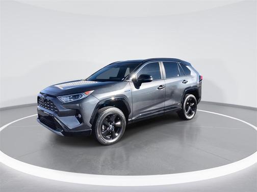 2020 Toyota RAV4 Hybrid SE