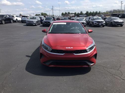 Currant Red 2022 Kia Forte LXS