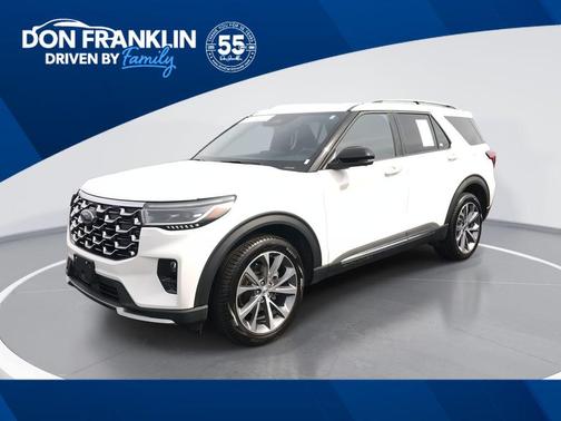 2025 Ford Explorer Platinum