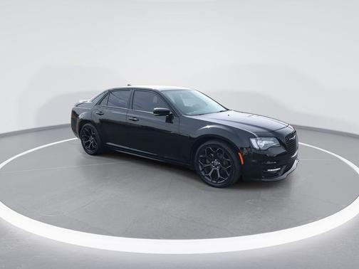 2019 Chrysler 300 S