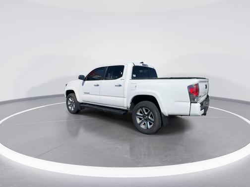 Super White 2018 Toyota Tacoma Limited
