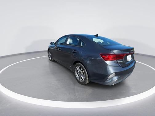 Gravity Gray 2023 Kia Forte LXS