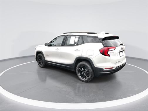 2022 GMC Terrain AWD AT4