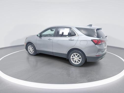 Sterling Gray Metallic 2024 Chevrolet Equinox 1LT