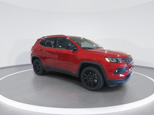 Red Hot Pearlcoat 2026 Jeep Compass Latitude