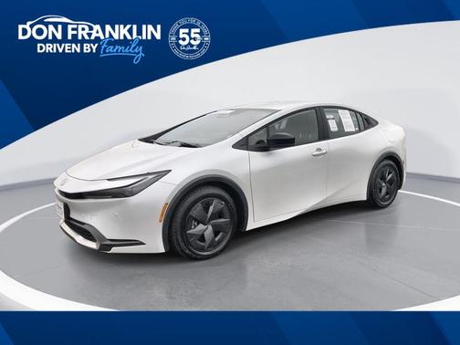 2024 Toyota Prius Prime SE