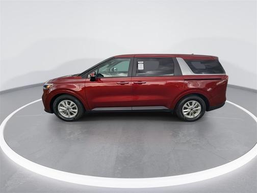 2023 Kia Carnival LX