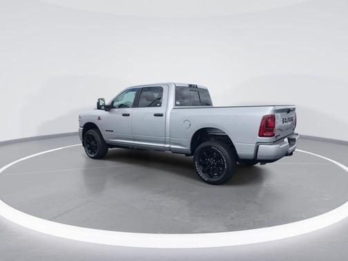 Silver Zynith 2026 RAM 2500 Big Horn Crew Cab 4x4 6'4' Box