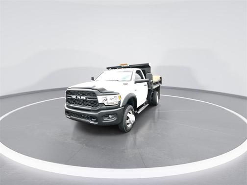 2022 RAM 3500 Tradesman/SLT