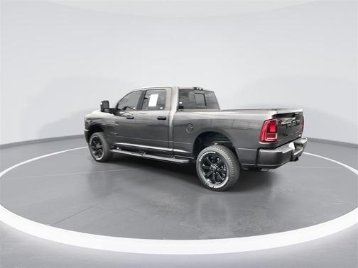2025 RAM 2500 Big Horn Crew Cab 4x4 6'4' Box