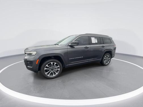Baltic Gray Metallic Clearcoat 2025 Jeep Grand Cherokee L Overland