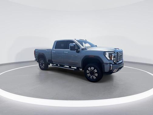 Sterling Metallic 2024 GMC Sierra 2500 Denali