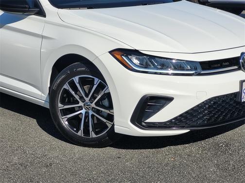 2025 Volkswagen Jetta 1.5T Sport