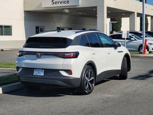Opal White Pearl Effect 2023 Volkswagen ID.4 Pro S