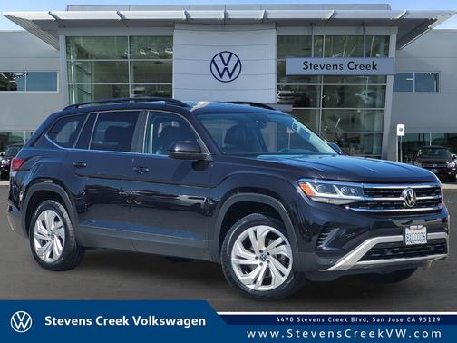 Deep Black Pearl Effect 2021 Volkswagen Atlas 3.6 V6 SE w/ Technology