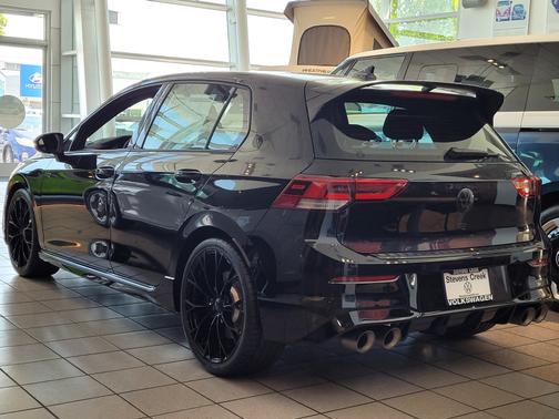 Black 2025 Volkswagen Golf R 2.0T