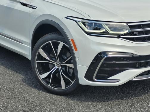 2023 Volkswagen Tiguan 2.0T SEL R-Line
