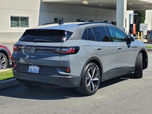 Pure Gray 2023 Volkswagen ID.4 Pro S
