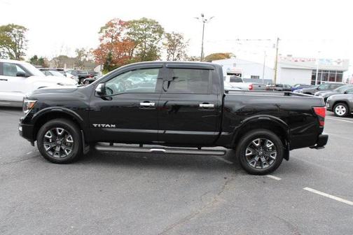 2023 Nissan Titan Platinum Reserve