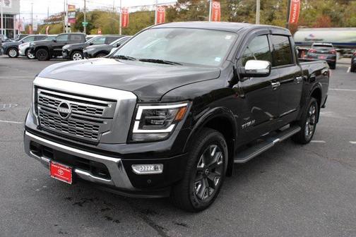 2023 Nissan Titan Platinum Reserve