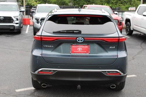 2023 Toyota Venza XLE